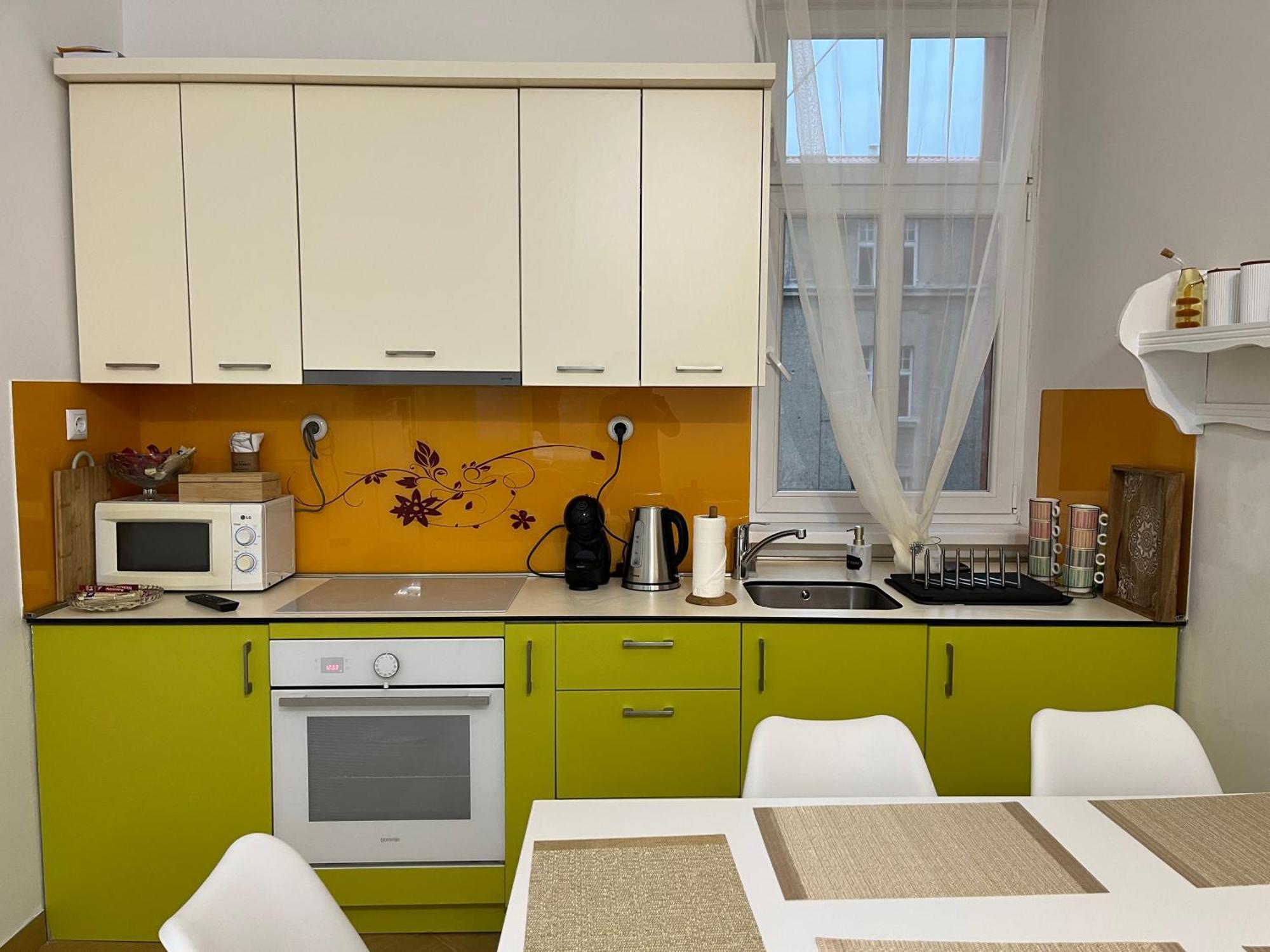 Main Street Retreat With Free Parking Apartman Sarajevo