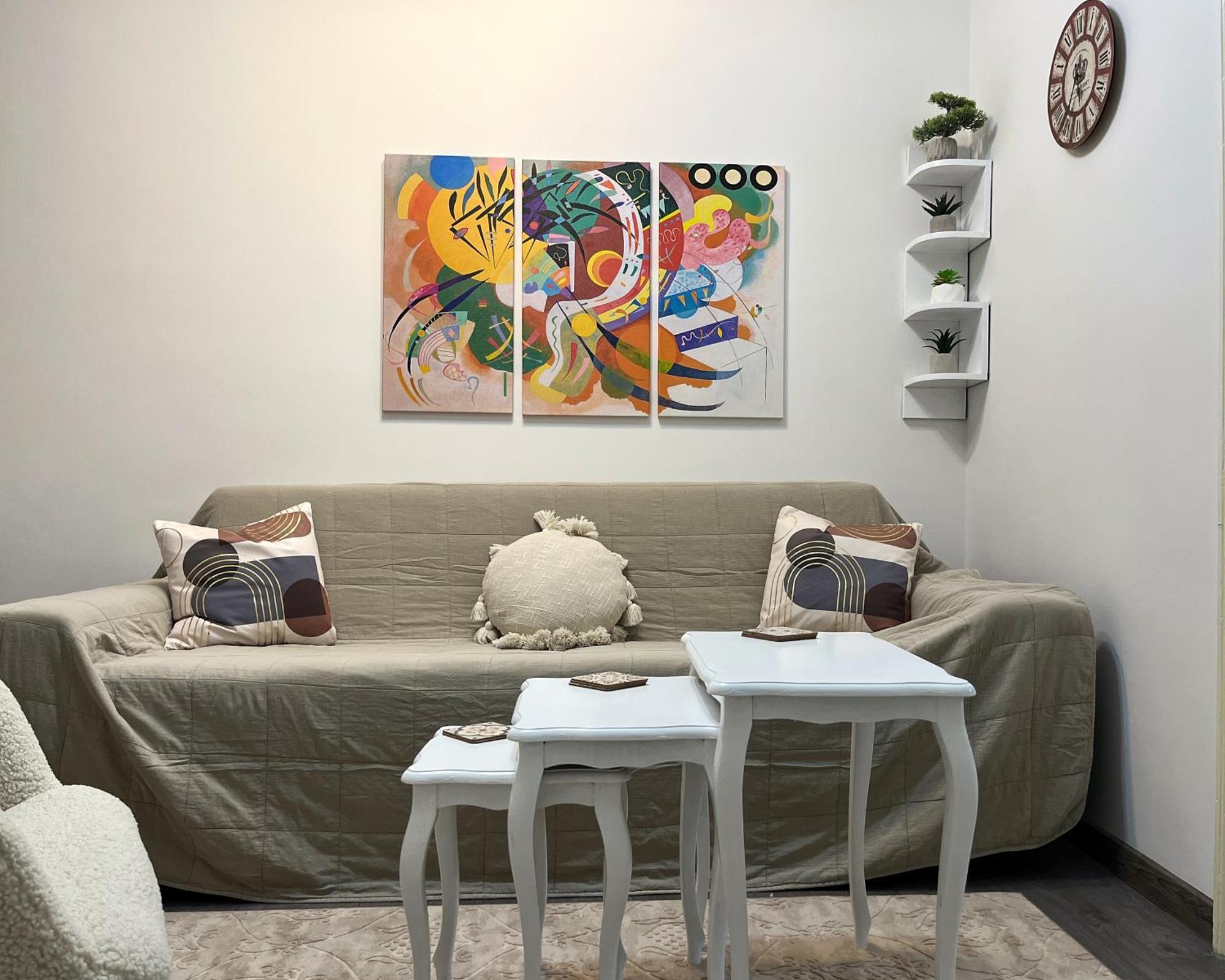 Main Street Retreat With Free Parking * Sarajevo