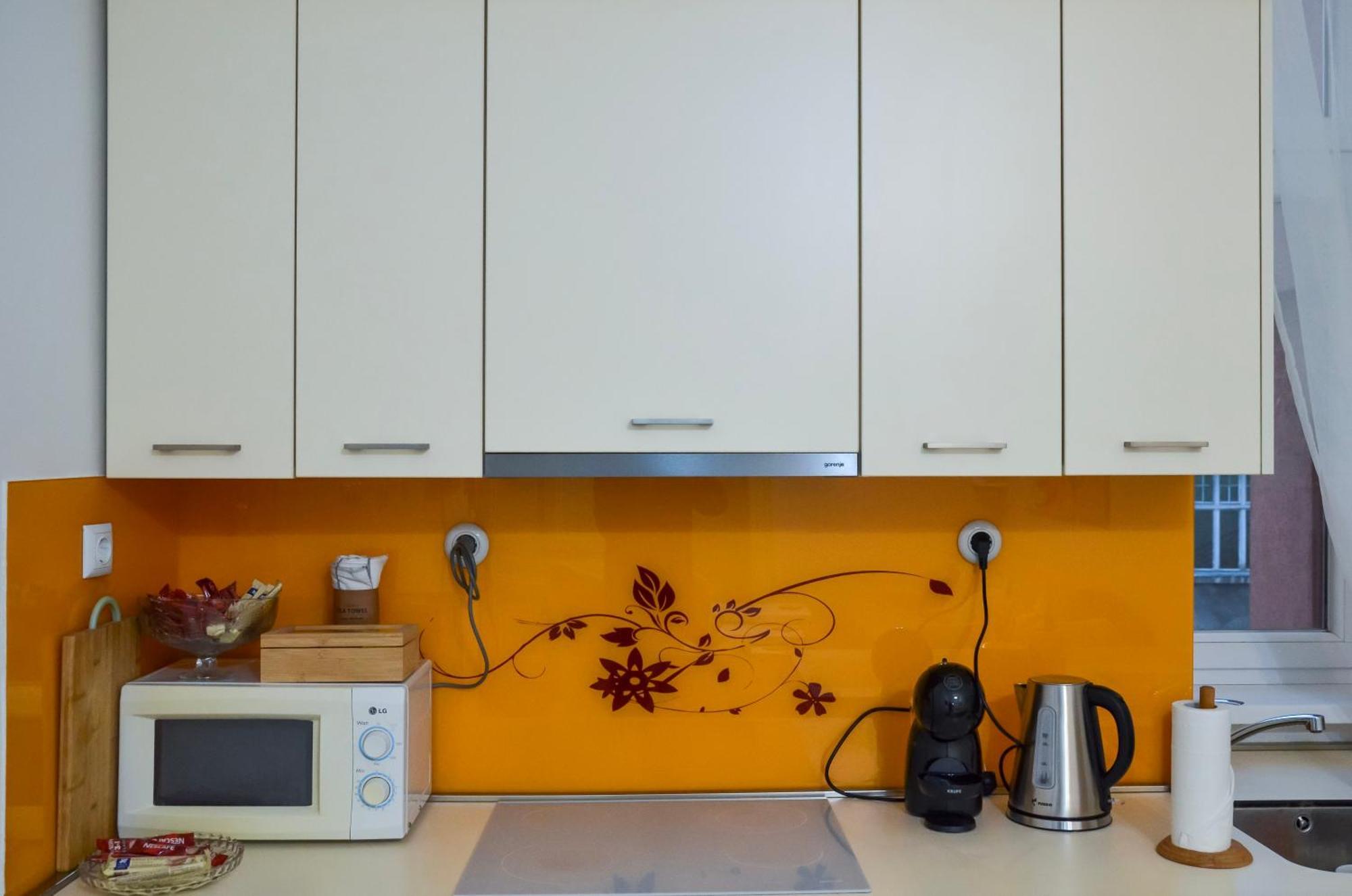 Main Street Retreat With Free Parking Sarajevo