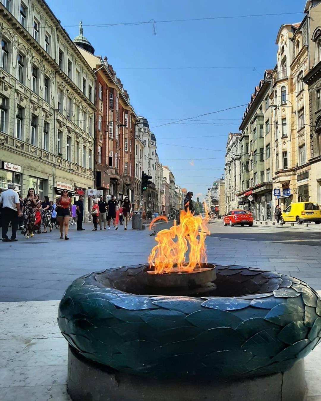 Main Street Retreat With Free Parking Sarajevo